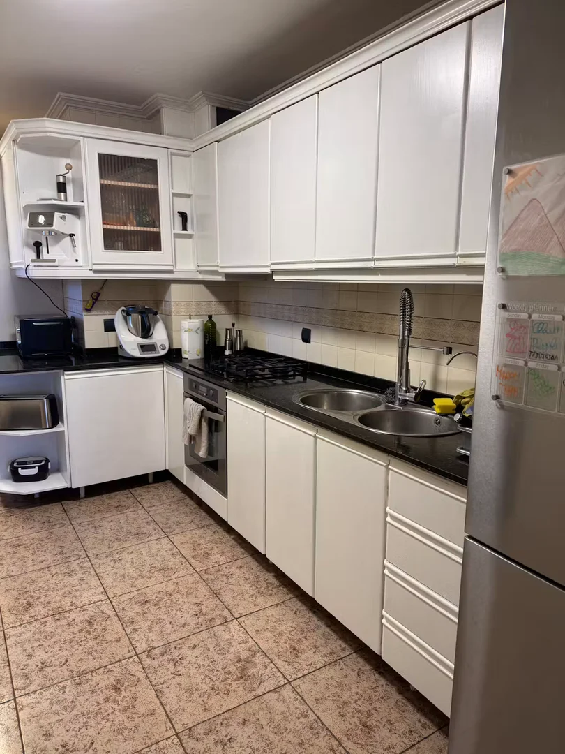 Habitación en apartamento estudiantil en alquiler en , completamente amueblado