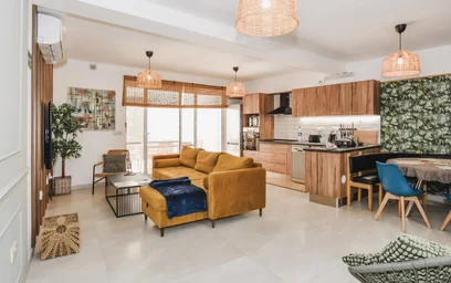 Apartamento totalmente mobilado em {area}