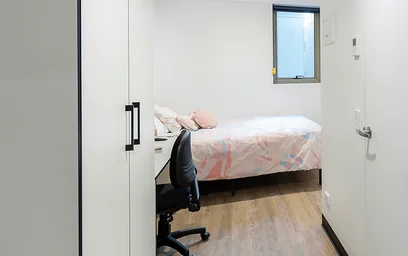 Chambre privée en résidence à 128 Waymouth St, Adelaide SA 5000, Australia, image 2 de 49