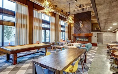 Appartamento intero in residence in 215 W Phoenix Ave, Flagstaff, AZ 86001, USA, immagine 9 di 23