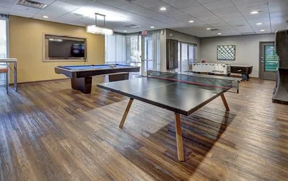 Alojamiento entero en residencia en 13508 Avalon Heights Blvd, Tampa, FL 33613, imagen 15 de 18