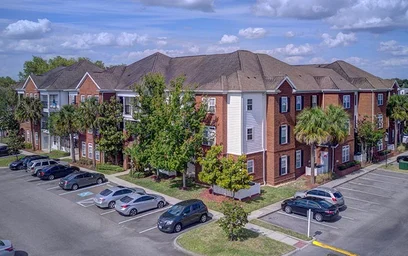 Alojamiento entero en residencia en The Province, 10921 McKinley Dr, Tampa, FL 33612, imagen 18 de 30
