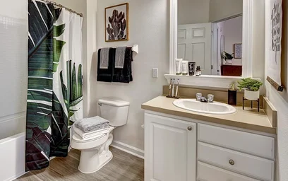 Alojamiento entero en residencia en The Province, 10921 McKinley Dr, Tampa, FL 33612, imagen 5 de 30