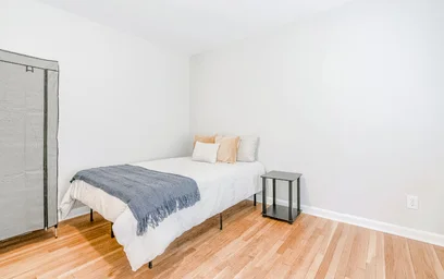 Alojamiento entero en residencia en Street, GA, Atlanta, United States, 30310, imagen 2 de 20