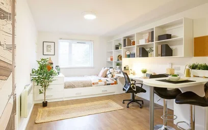 Studio en résidence à 135 Alexandra Rd, Mutley, Plymouth PL4 7EG, United Kingdom, image 2 de 19