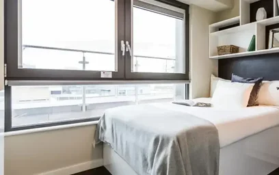 Appartamento intero in residence in 18 Paul St, London EC2A 4JH, United Kingdom, immagine 1 di 49