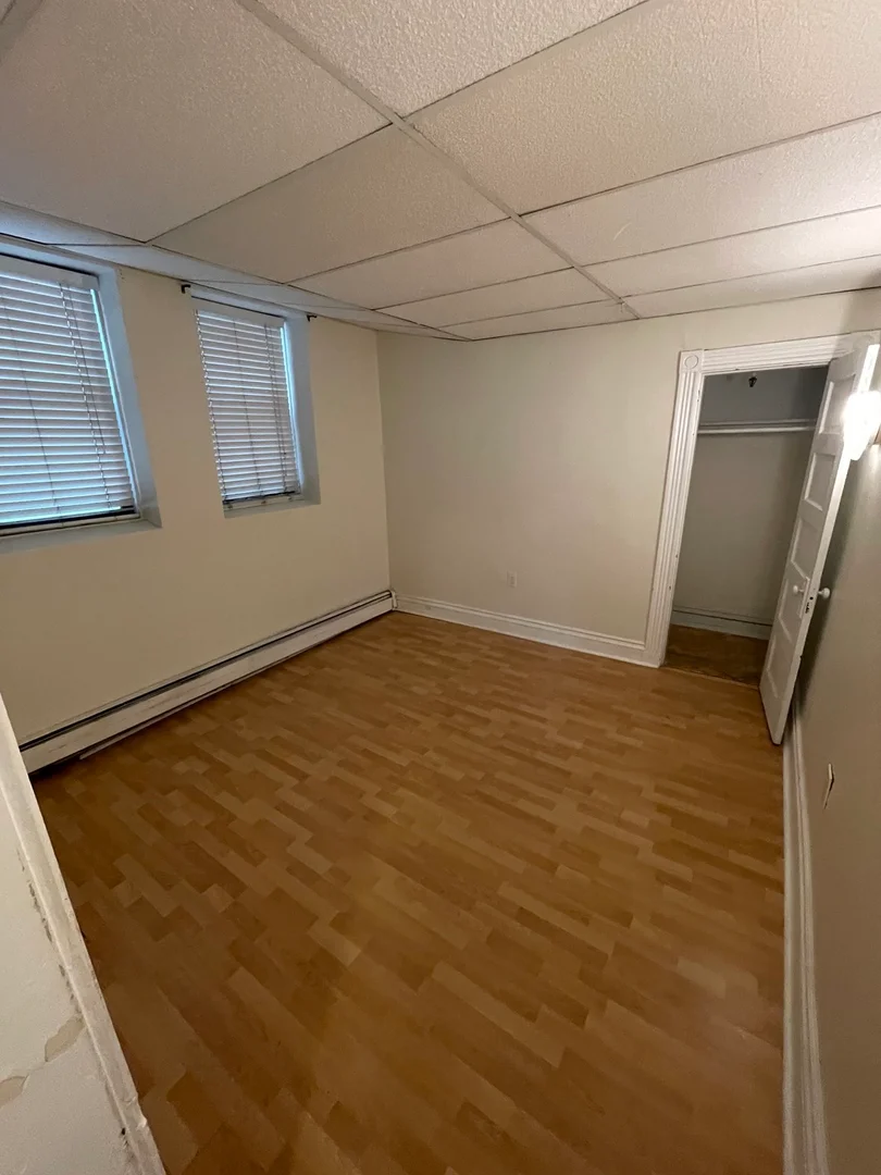 60, Charlesgate East, Unit J4, Fenway, Boston, MA, 02215