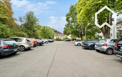 Dairenin tamamı konumu Metzer Straße, Mitte, 9 10 görüntüsü