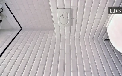 Estúdio em Rue Marie et Louise, imagem 16 de 16