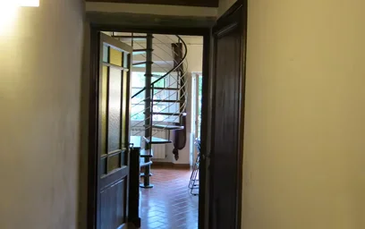 Dairenin tamamı konumu Via Santa Monaca, Centro Storico, 10 10 görüntüsü