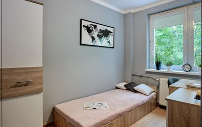 Private room at Capri, image 1 of 8