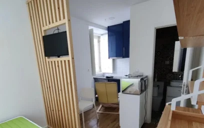 Stüdyo daire konumu R. Montarroio, 7 10 görüntüsü