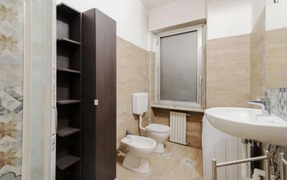 Habitación privada en Via Ernesto Breda, imagen 14 de 18
