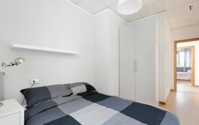 Habitación privada en Via Ernesto Breda, imagen 3 de 18