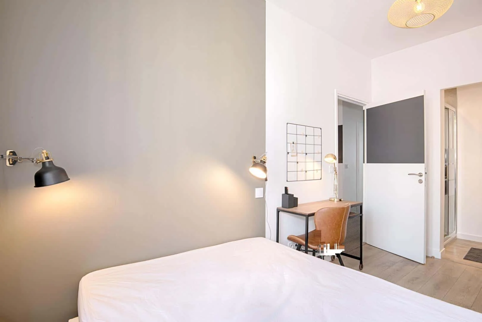 Habitación en apartamento estudiantil en alquiler en , completamente amueblado