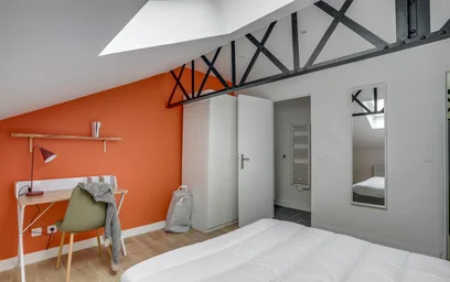 Private room at Rue de Brigode, image 9 of 12