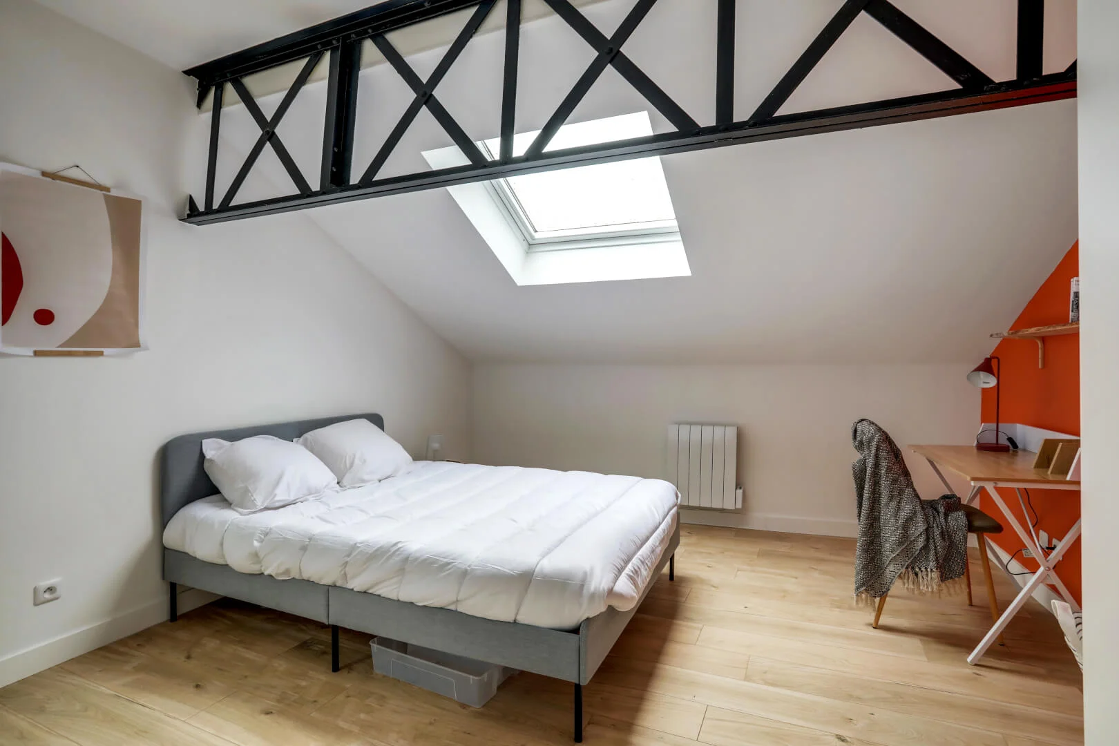 Budget-friendly student room close to campus in 