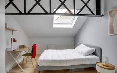 Private room at Rue de Brigode, image 11 of 11