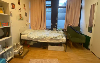 Room for rent in a shared flat in {area}