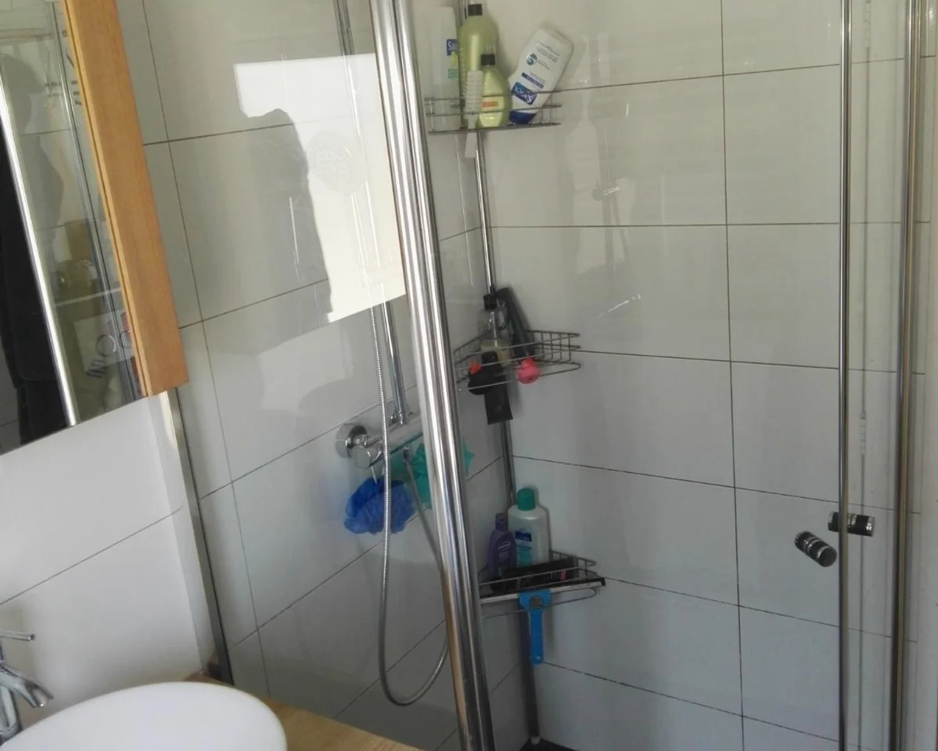 Helles und luftiges Studentenzimmer mit einfachem Zugang zur Universität in 