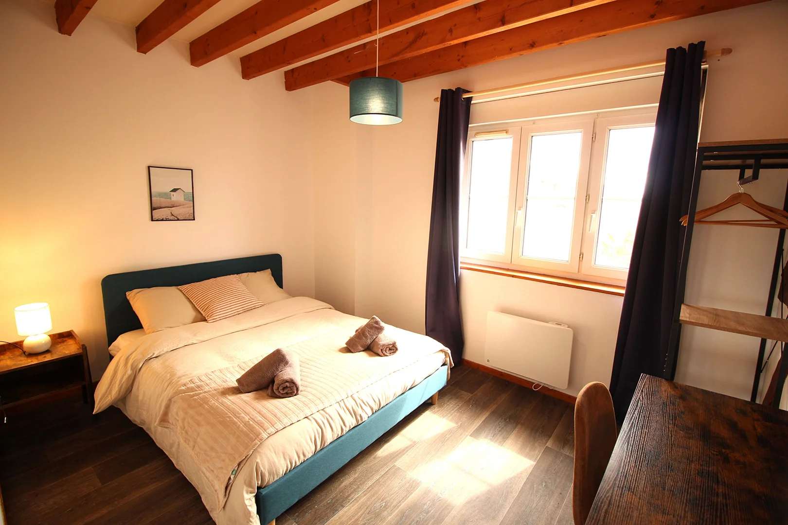Room for rent in student apartment in , fully furnished