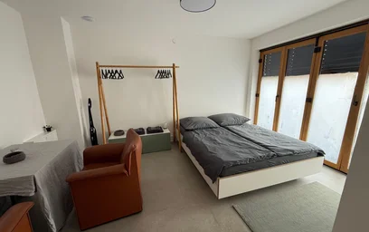 Apartamento moderno y luminoso en {area}
