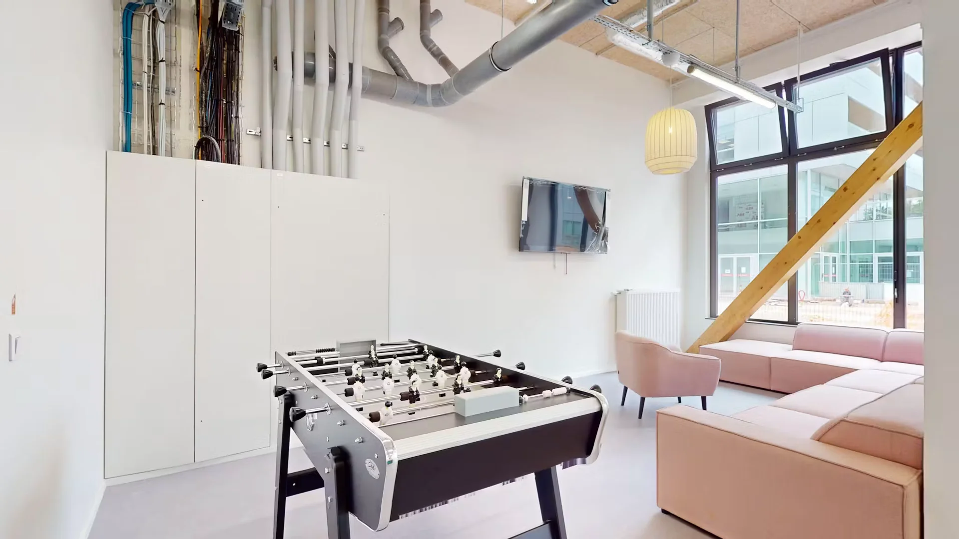 Student-friendly room in  with modern amenities