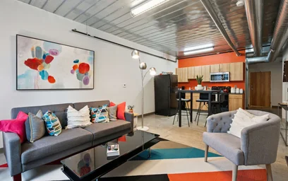 Logement entier en résidence à 369 E Gay St, Columbus, OH 43215, USA, image 4 de 23