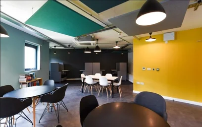 Stanza privata in residence in New Cut Rd, Swansea SA1 2DN, UK, immagine 4 di 22