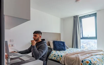 Gesamte Unterkunft im Wohnheim in der 192 Erskine St, Liverpool L6 1AJ, United Kingdom, bild 8 von 31