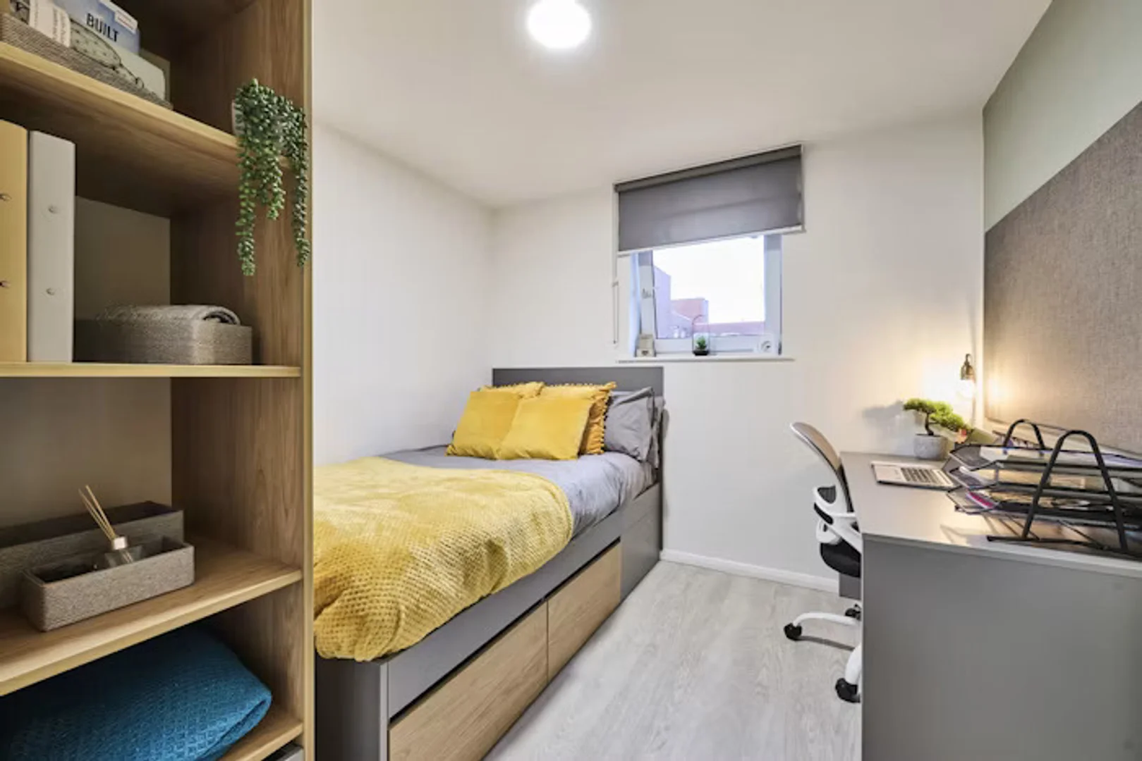 85 Jarrom St, Leicester LE2 7DJ, United Kingdom          