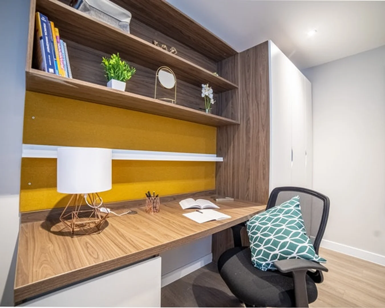 Niedrogi apartament typu studio z niezbędnymi funkcjami w 