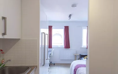 Quarto privado em residência em 2 Eastern Blvd, Leicester LE2 7FP, United Kingdom, imagem 19 de 21