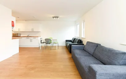 Quarto privado em residência em 2 Eastern Blvd, Leicester LE2 7FP, United Kingdom, imagem 4 de 21
