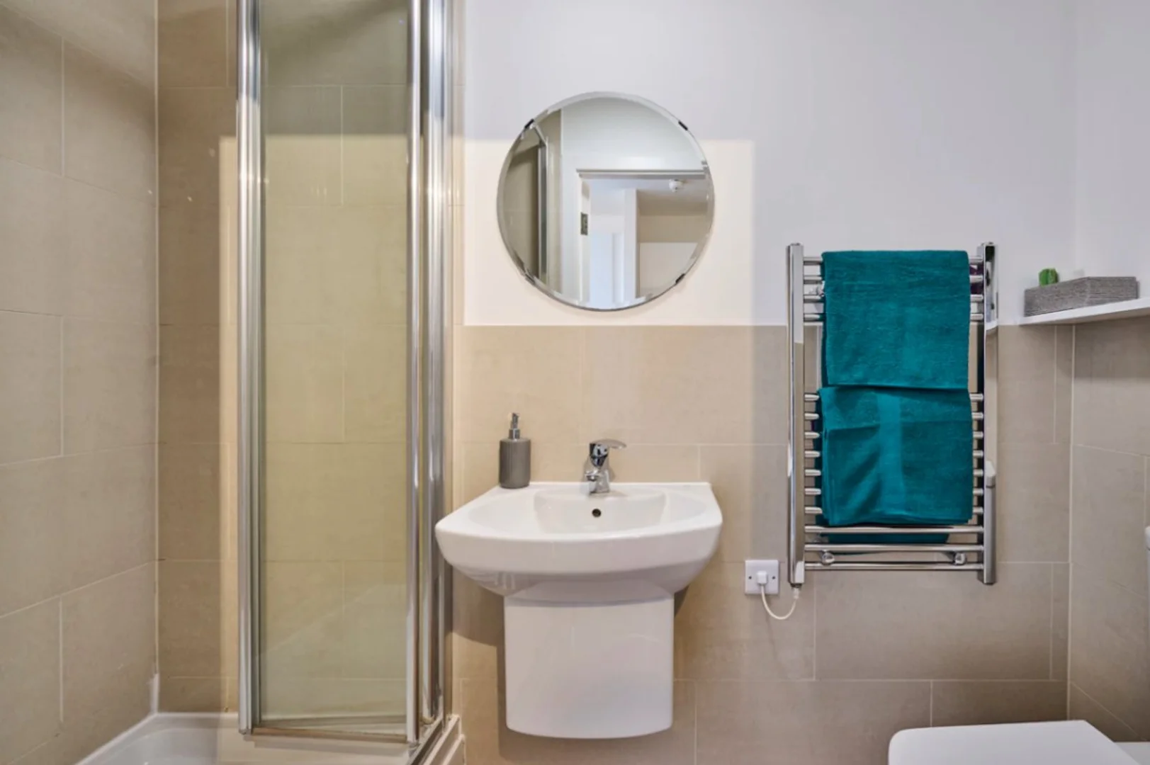 Apartamento estúdio totalmente equipado para estudantes em