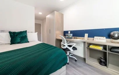 Stanza privata in residence in 17 Hollis Croft, Sheffield City Centre, Sheffield S1 4NQ, United Kingdom, immagine 1 di 36
