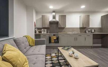 Stanza privata in residence in 17 Hollis Croft, Sheffield City Centre, Sheffield S1 4NQ, United Kingdom, immagine 2 di 36