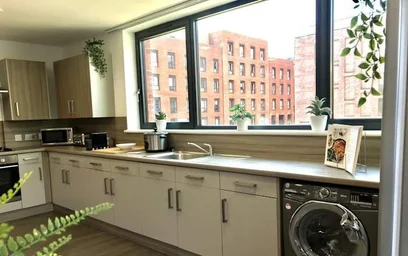 Stanza privata in residence in 17 Hollis Croft, Sheffield City Centre, Sheffield S1 4NQ, United Kingdom, immagine 5 di 37