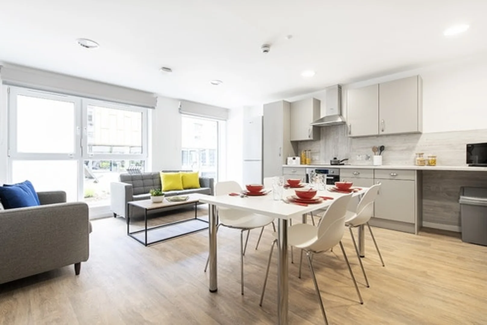 Habitación asequible para estudiantes con buena iluminación en 