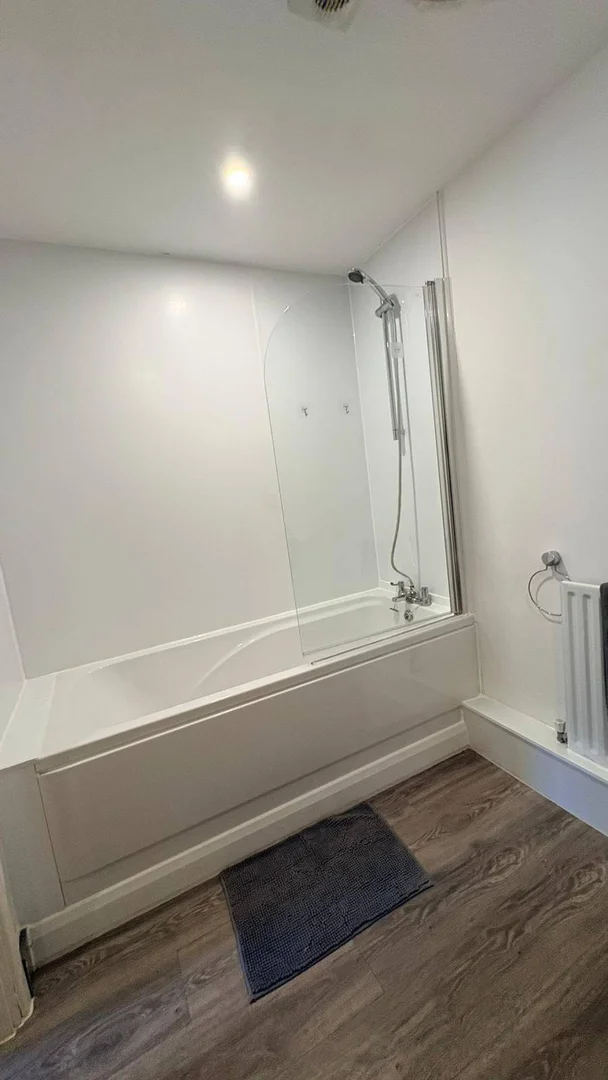 Quarto acolhedor para estudantes disponível em