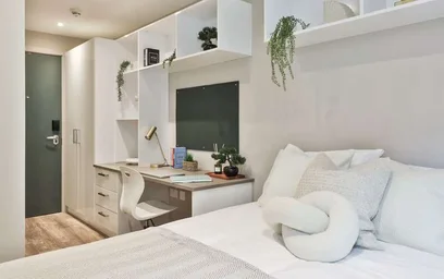 3 Zimmer Unterkunft in {area}