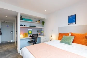 Entire apartment in residence at King William St, Salford M50 3ZP, United Kingdom, image 1 of 49