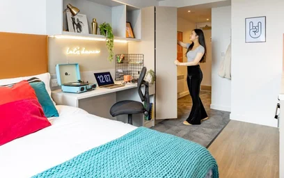 Estudio en residencia en King William St, Salford M50 3ZP, United Kingdom, imagen 2 de 49