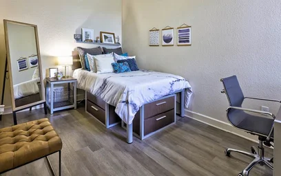 Gesamte Unterkunft im Wohnheim in der 12101 University Blvd, Orlando, FL 32817, bild 3 von 24