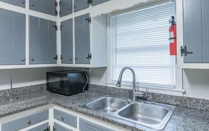 Alojamiento entero en residencia en Street, GA, Atlanta, United States, 30310, imagen 8 de 20