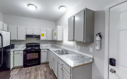 Logement entier en résidence à Street, GA, Atlanta, United States, 30318, image 11 de 13