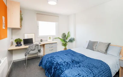 Quarto privado em residência em 1 Lineker Rd, Leicester LE2 7FZ, United Kingdom, imagem 2 de 27