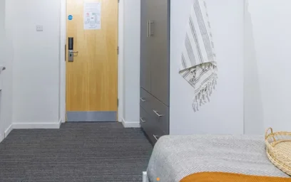 Özel oda Ikamet yerinde konumu Bassett Green Rd, Bassett, Southampton SO16 3QB, United Kingdom, 5 23 görüntüsü