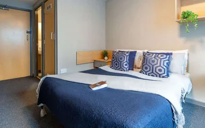 Quarto privado em residência em 1 Lineker Rd, Leicester LE2 7FZ, United Kingdom, imagem 6 de 26