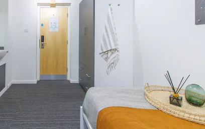 Özel oda Ikamet yerinde konumu Bassett Green Rd, Bassett, Southampton SO16 3QB, United Kingdom, 23 23 görüntüsü